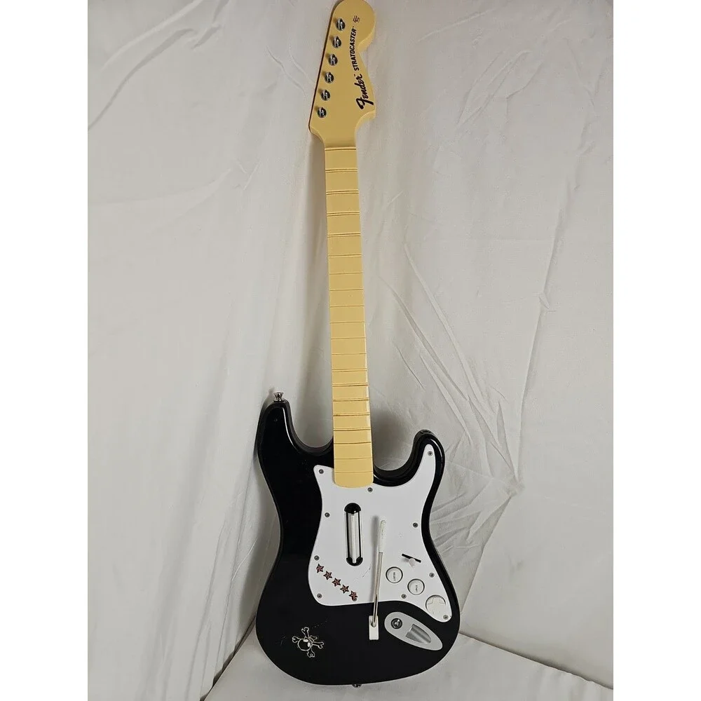 Fender Stratocaster Guitar Hero Controller for PS3 PlayStation 3 Black no dongle